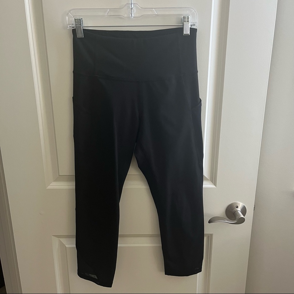 🏔🌴Old Navy Active High-Waisted Black Crop Elevate Go Leggings MULTIPLE SIZES